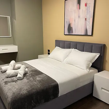 Rov Bright Appartement Tirana