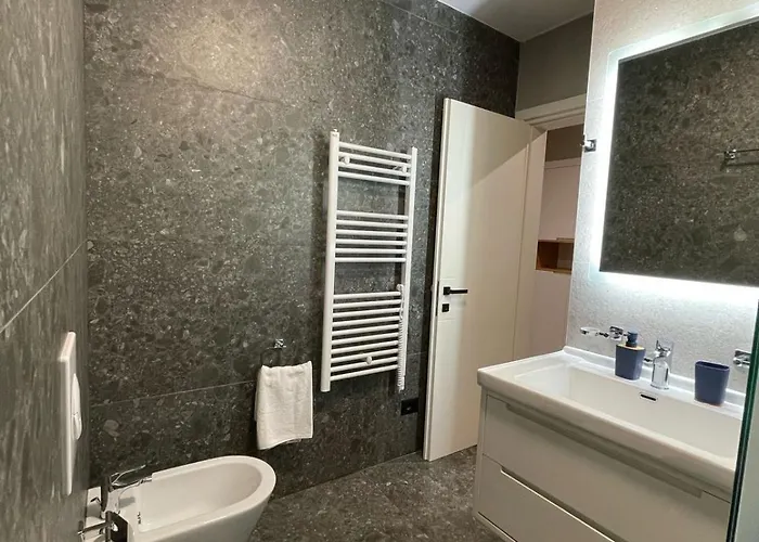 Rov Bright Apartment Tirana